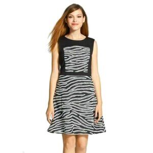 KENNETH COLE New York 'Dafny' Fit & Flare Dress Sz 0 Zebra Stripes
